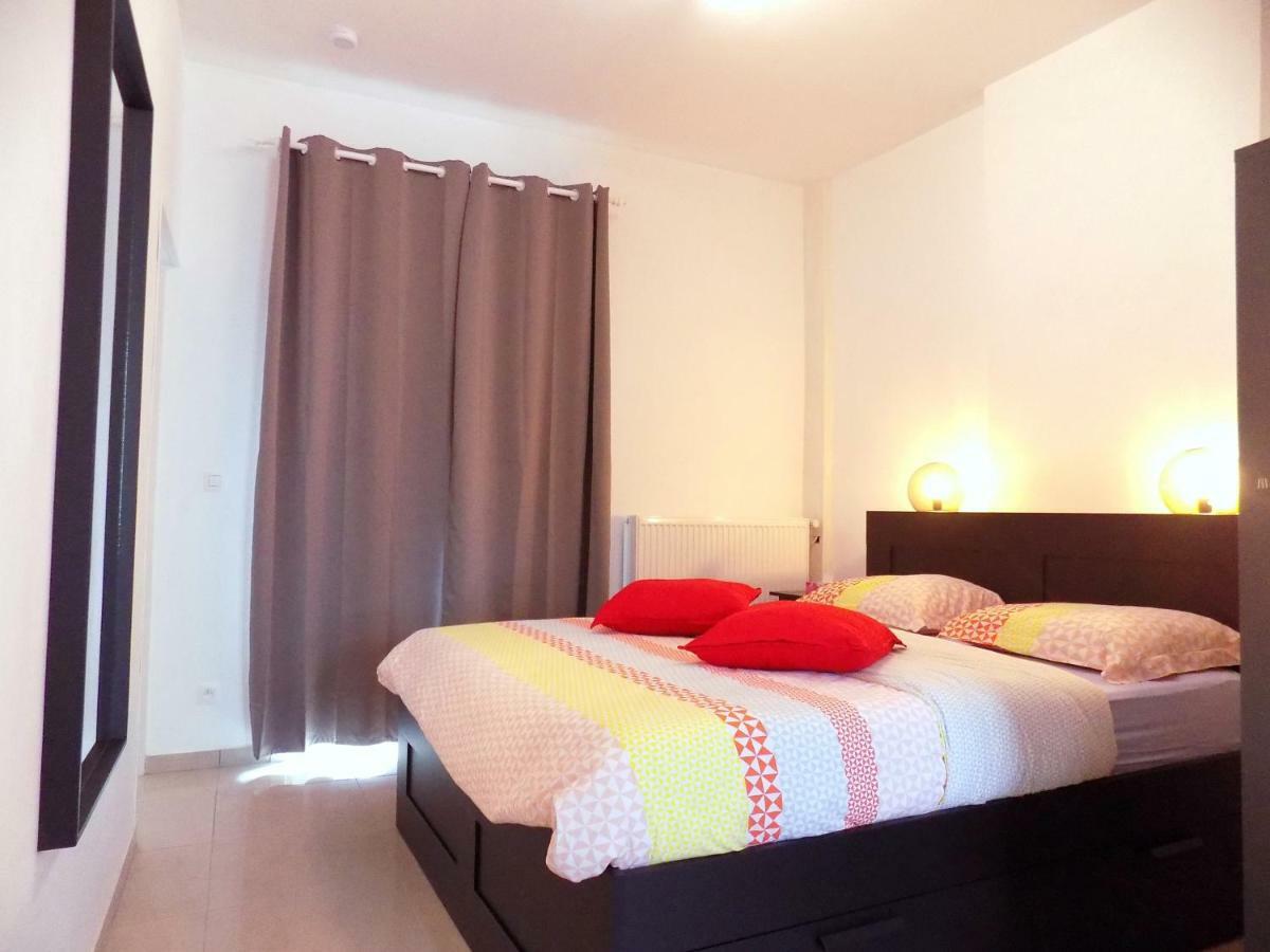 La Lodelinsartoise - Meuble De Vacances 3 Cles Charleroi Zewnętrze zdjęcie