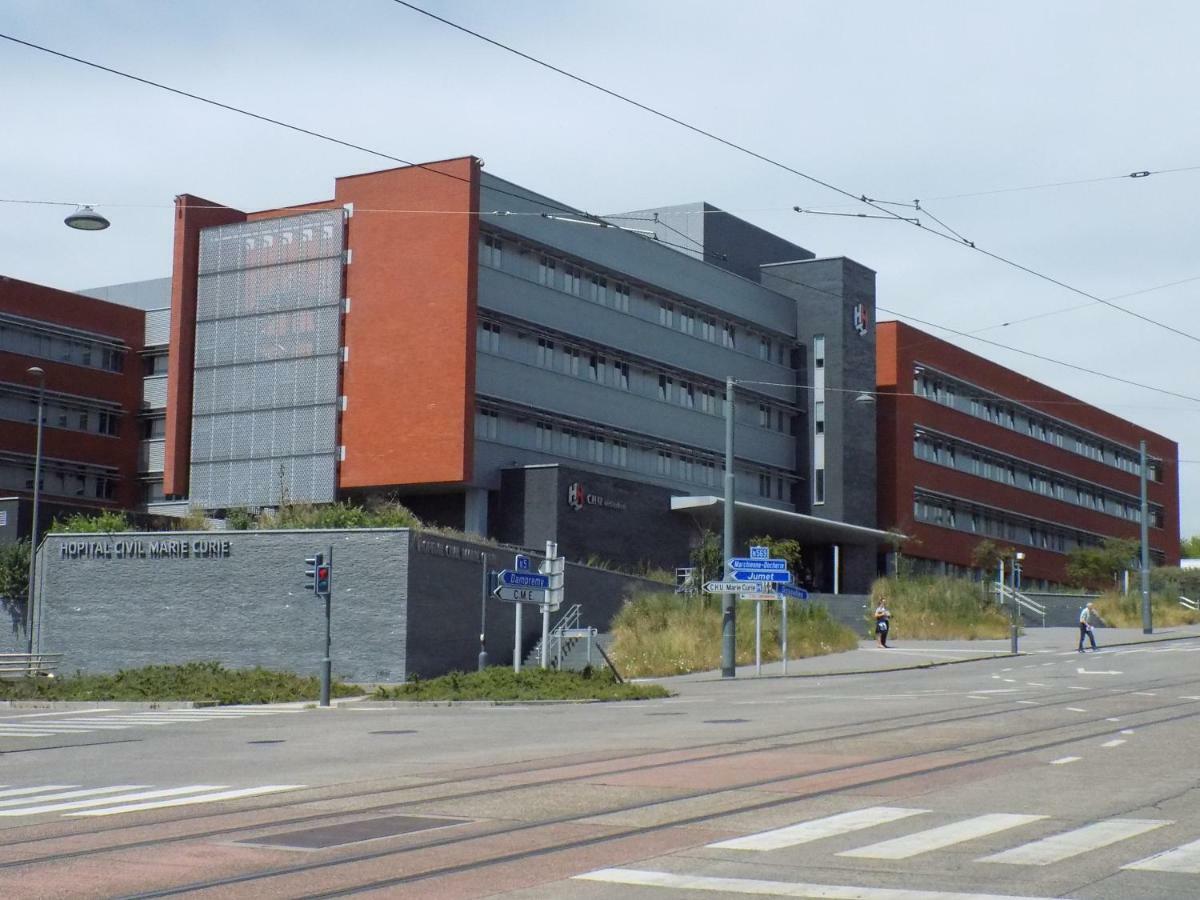La Lodelinsartoise - Meuble De Vacances 3 Cles Charleroi Zewnętrze zdjęcie